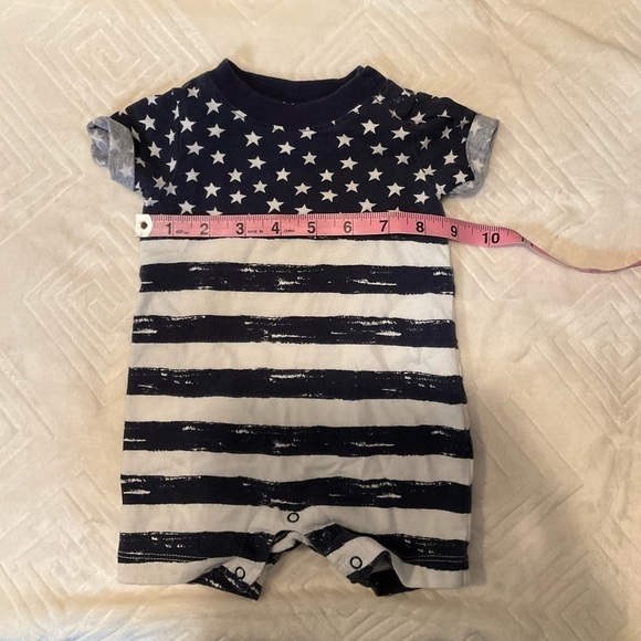 Gymboree Baby Boy 0-3 Month Stars and Stripes Navy Blue & White Romper - Picture 4 of 5